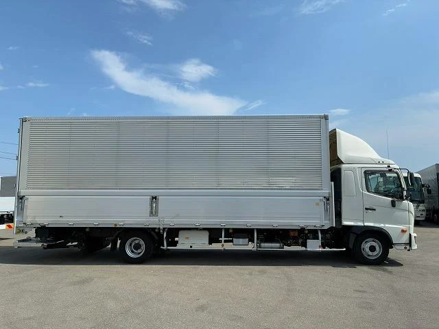 Hino RANGER 12