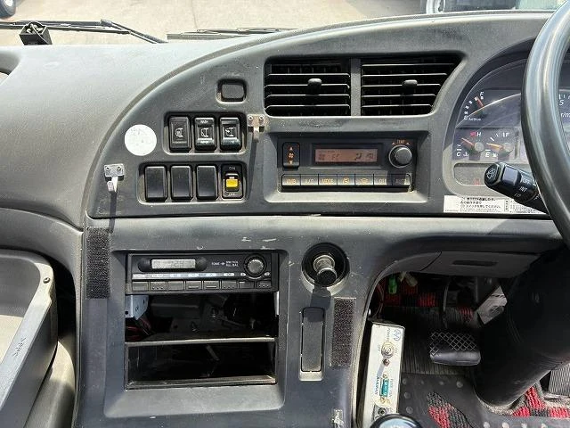 Isuzu GIGA 42