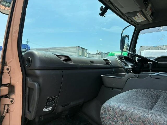 Isuzu GIGA 35
