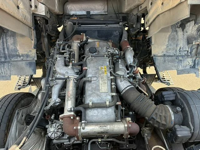 Isuzu GIGA 58
