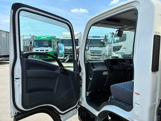 Isuzu ELF 36