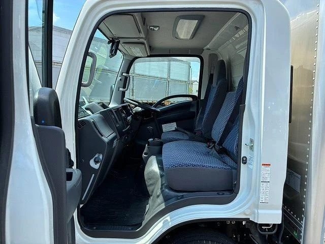 Isuzu ELF 20