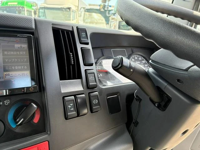 Isuzu ELF 48