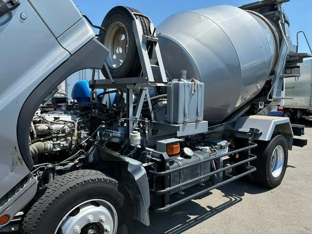 Hino RANGER 21