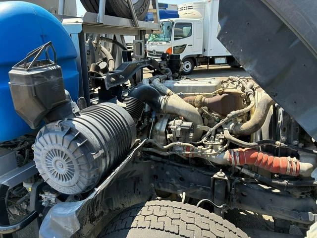 Hino RANGER 59