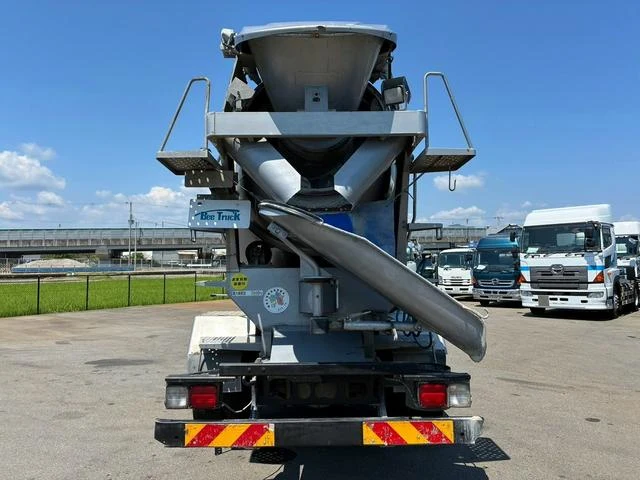 Hino RANGER 12