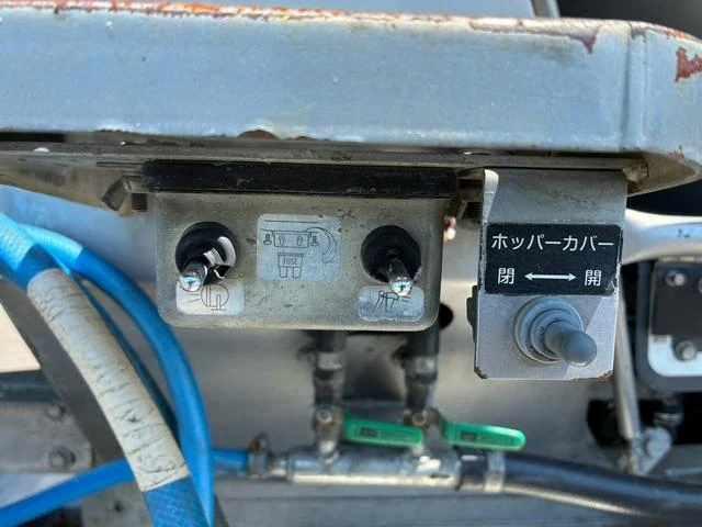 Hino RANGER 27