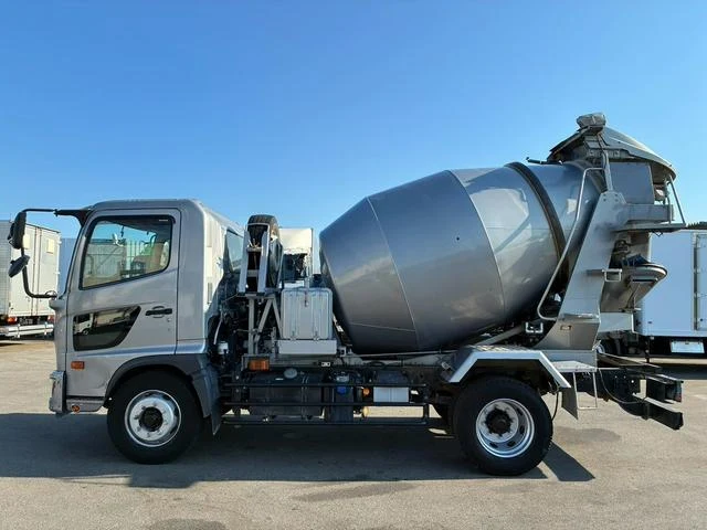 Hino RANGER 9