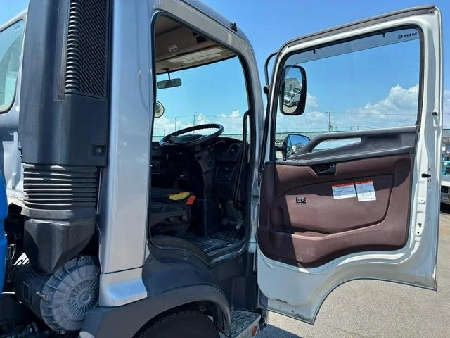 Hino RANGER 56