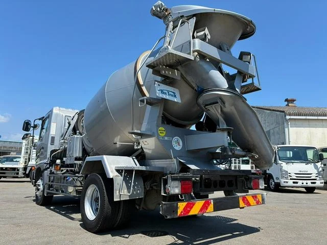 Hino RANGER 6