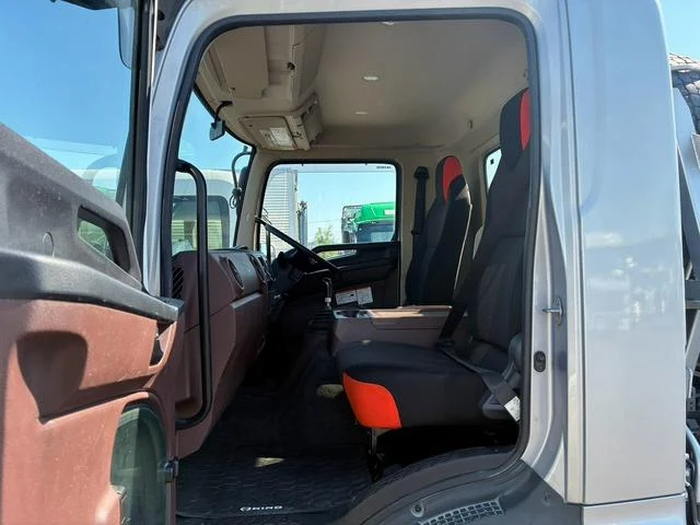 Hino RANGER 33