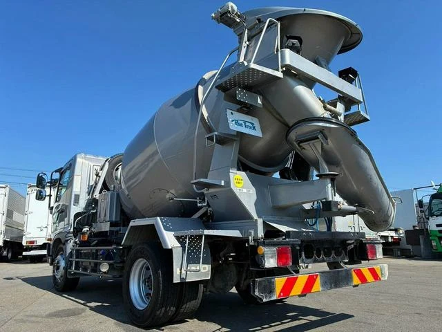 Hino RANGER 7
