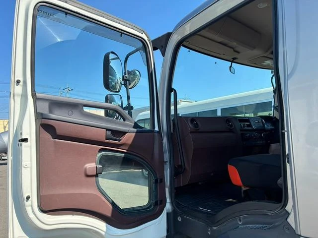 Hino RANGER 48