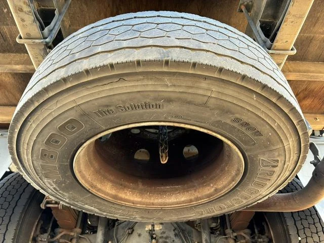 Mitsubishi Fuso CANTER 46