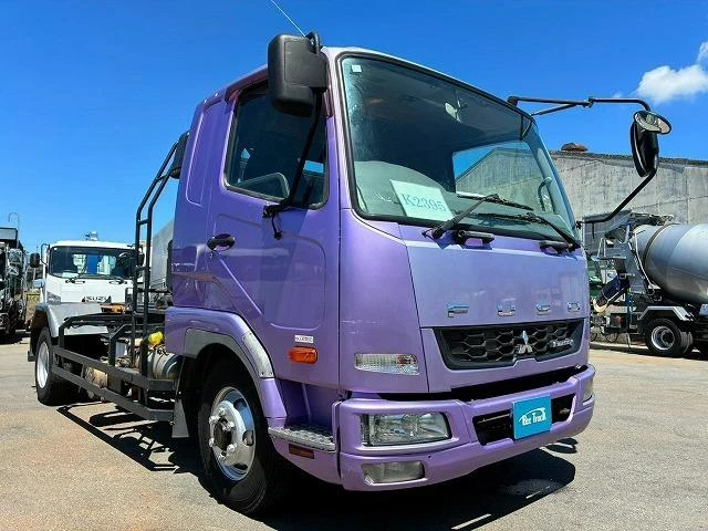 Mitsubishi Fuso FIGHTER 6