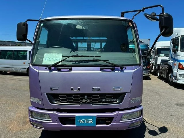 Mitsubishi Fuso FIGHTER 7