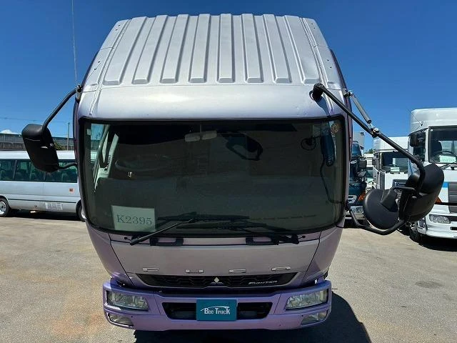 Mitsubishi Fuso FIGHTER 12