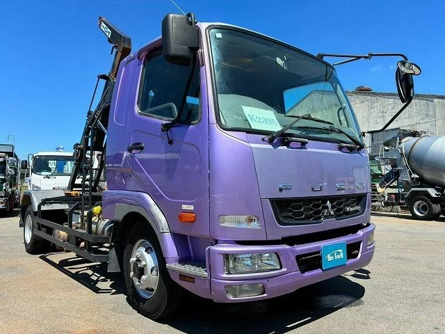 Mitsubishi Fuso FIGHTER 3