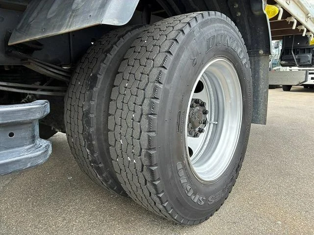 Hino RANGER 44