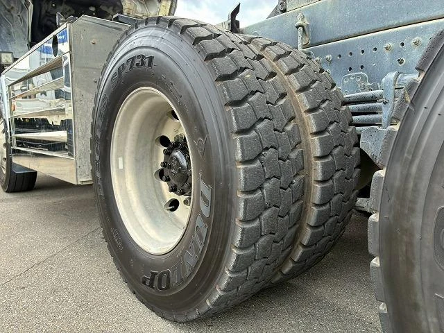 Hino PROFIA 58
