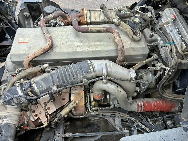 Hino PROFIA 53