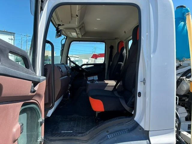 Hino RANGER 41