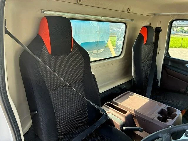 Hino RANGER 51