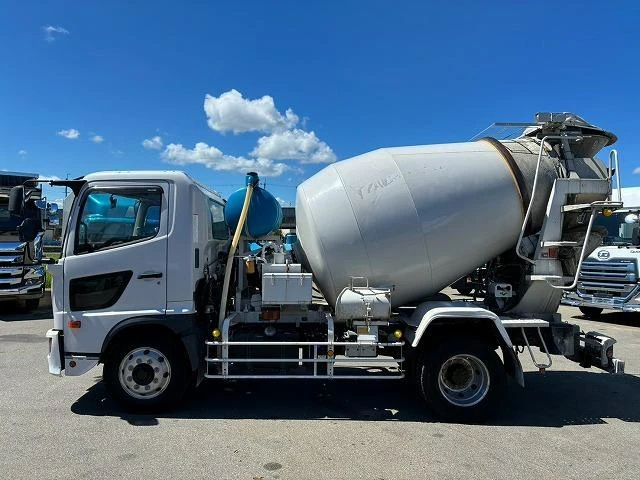 Hino RANGER 7