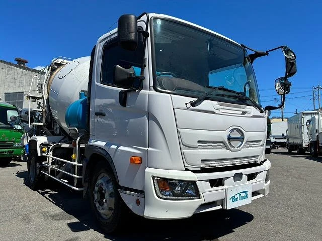Hino RANGER 2
