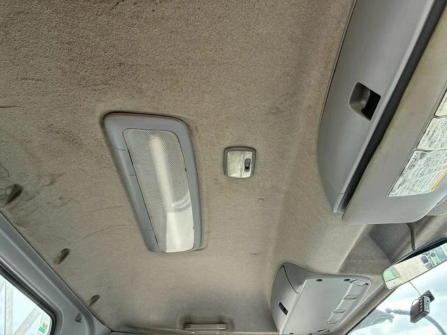 Isuzu FORWARD 32