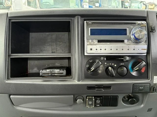 Isuzu FORWARD 29