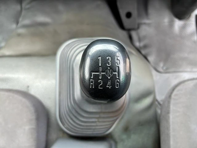 Isuzu FORWARD 25