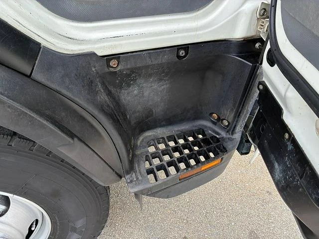 Isuzu FORWARD 34