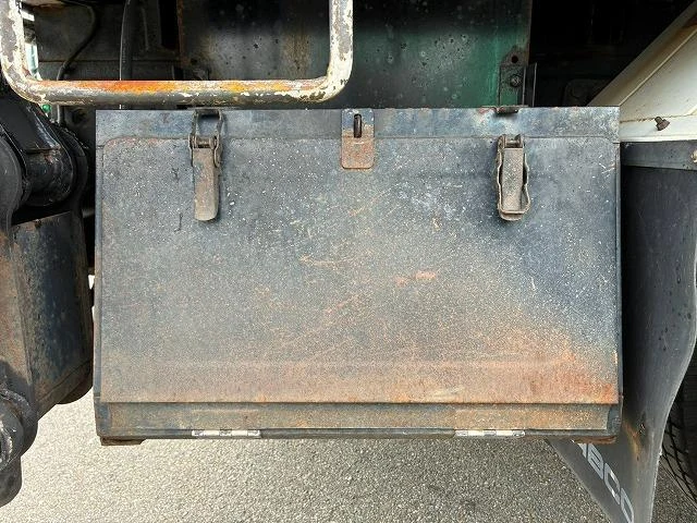 Isuzu FORWARD 49