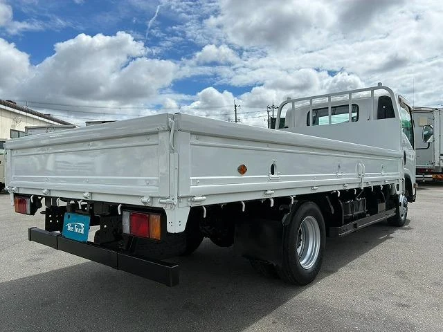 Isuzu ELF 6