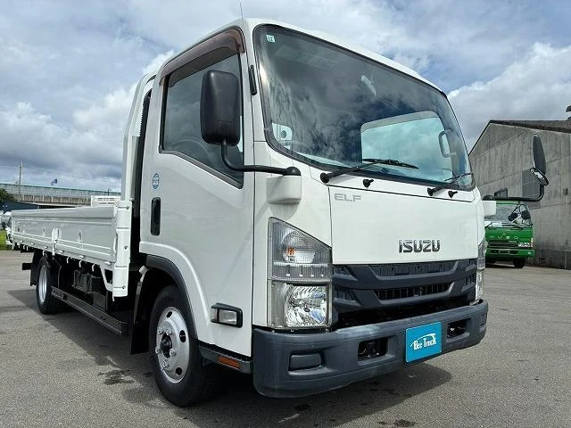Isuzu ELF 4