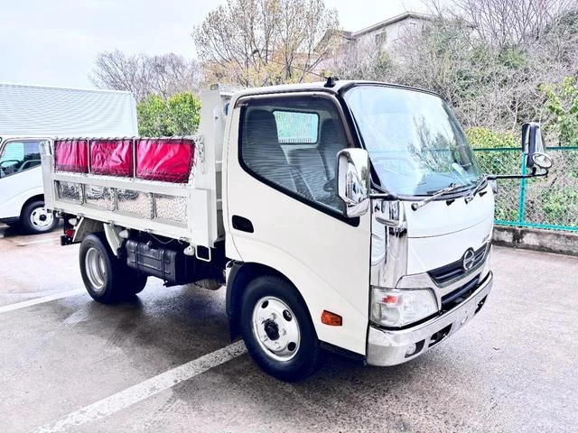 Hino DUTRO 2