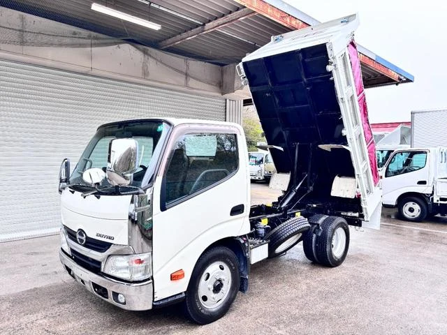 Hino DUTRO 17