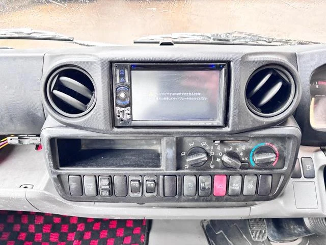 Hino DUTRO 34