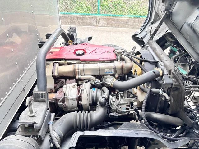 Hino DUTRO 35