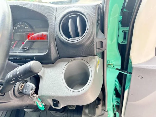Hino DUTRO 24