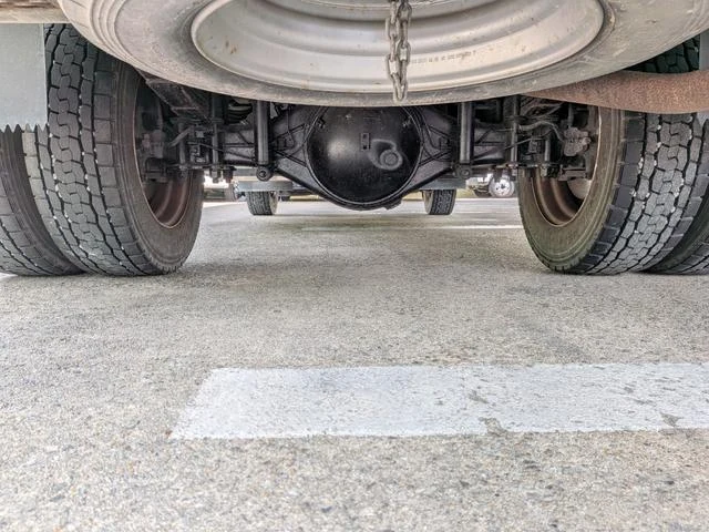 Mitsubishi Fuso CANTER 42