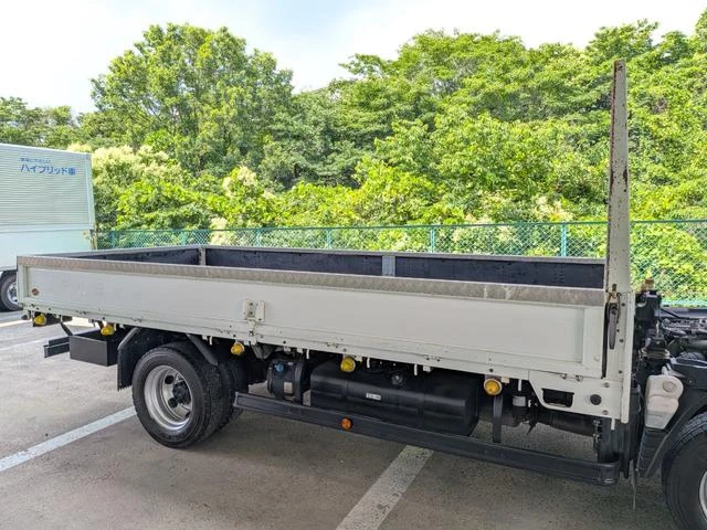 Mitsubishi Fuso CANTER 50