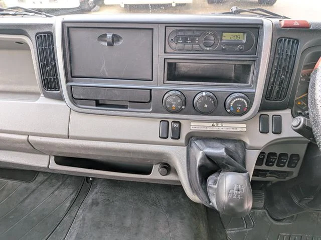 Mitsubishi Fuso CANTER 26