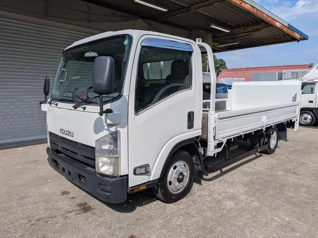 Isuzu ELF 4