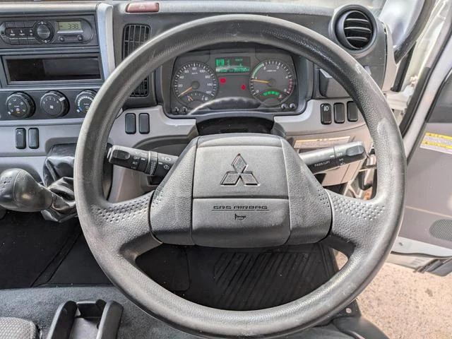 Mitsubishi Fuso CANTER 25