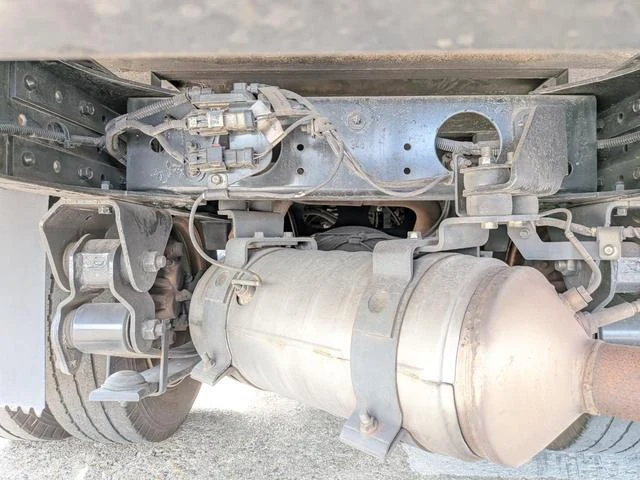 Mitsubishi Fuso CANTER 44