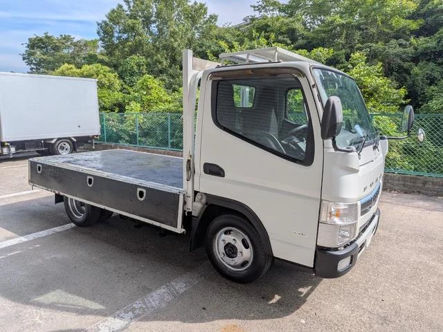 Mitsubishi Fuso CANTER 14