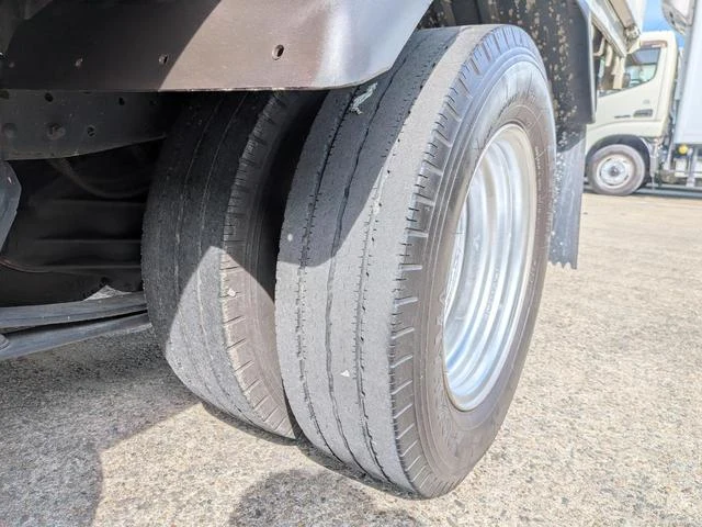 Mitsubishi Fuso CANTER 50