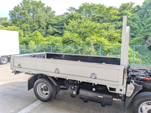 Mitsubishi Fuso CANTER 53